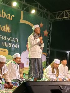 Bupati Lombok Barat ” Mengajak Masyarakat Desa Kekeri Menjaga Nuansa Keislaman Yang Baik