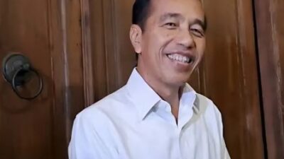 Viral ! 4 Jenderal Purnawirawan TNI-Polri Desak Adili Jokowi, Makzulkan Gibran – Rekam Jejak Mereka Bikin Geger