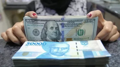 Rupiah Melemah terhadap Dolar AS pada Perdagangan Sore Ini