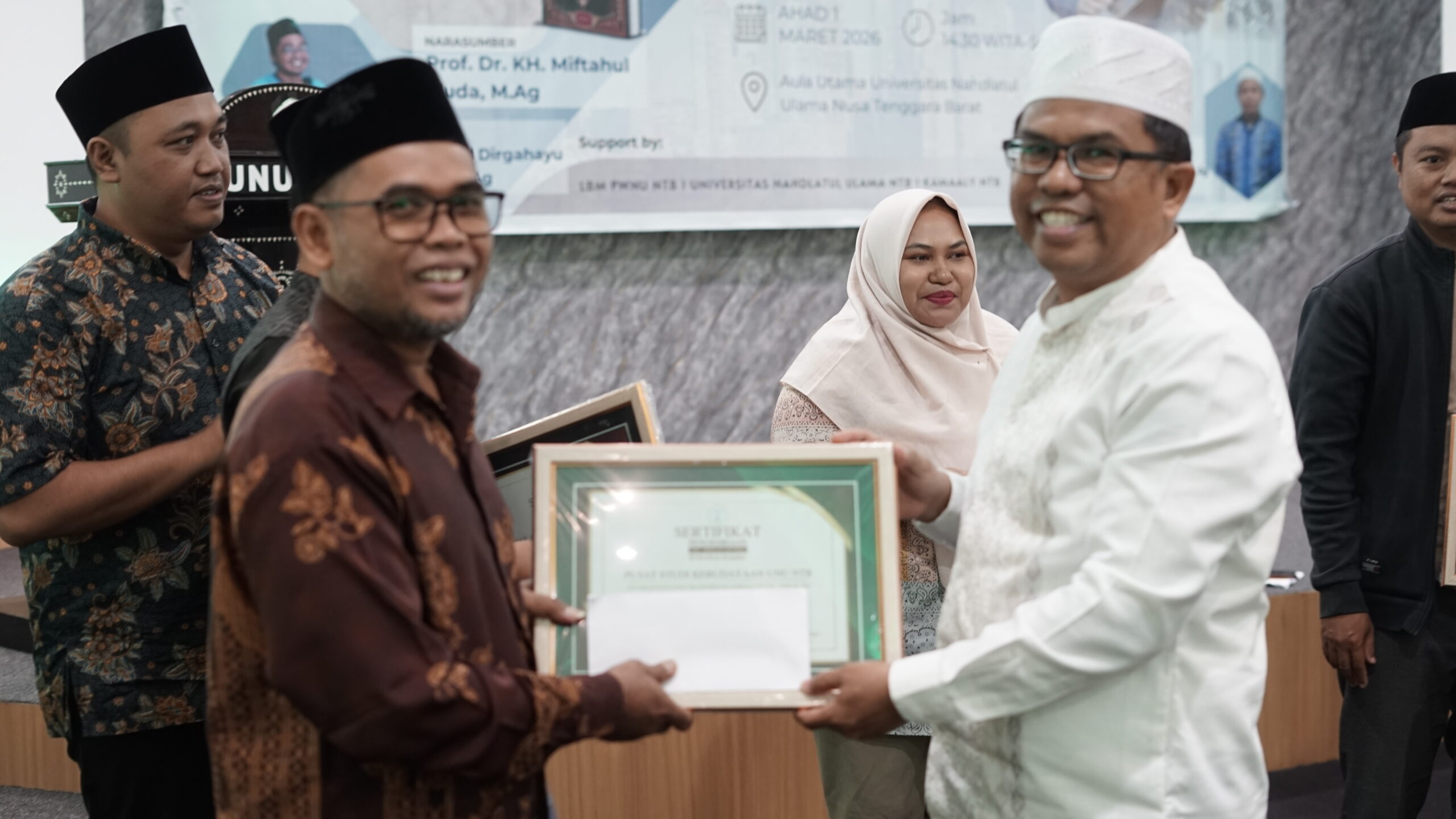 Profil Dr. Ahmad Fauzan: Wakil Rektor I UNU NTB di Balik Lahirnya Pusat Studi Kebudayaan