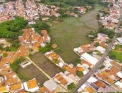 Daya Dukung Lahan untuk Pengembangan Permukiman di Kawasan Peri-Urban Gunungsari, Kabupaten Lombok Barat