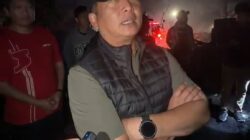 Baru Tiba dari NTT, Gubernur NTB Langsung Turun di Tengah Kebakaran Sade