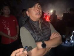 Baru Tiba dari NTT, Gubernur NTB Langsung Turun di Tengah Kebakaran Sade