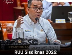 Aturan Baru untuk Dosen? RUU Sisdiknas 2026 Usulkan Wajib Bergelar Doktor